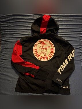 Tim Hortons Tims Run Club Jacket Size Large